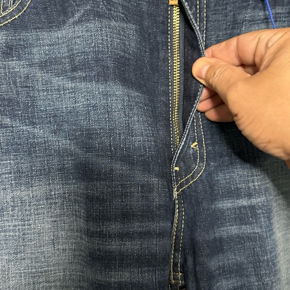 Levi’s 513 - Picture 6 of 6